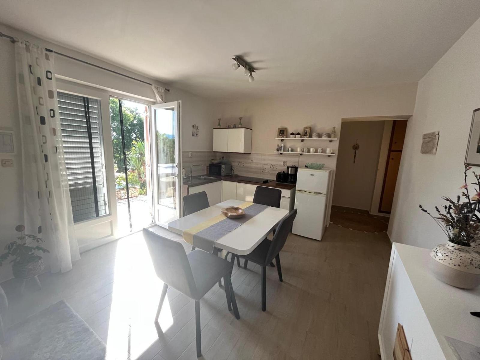 Apartmani Anica リスィカ エクステリア 写真