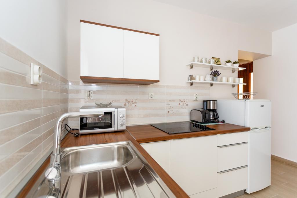 Apartmani Anica リスィカ エクステリア 写真